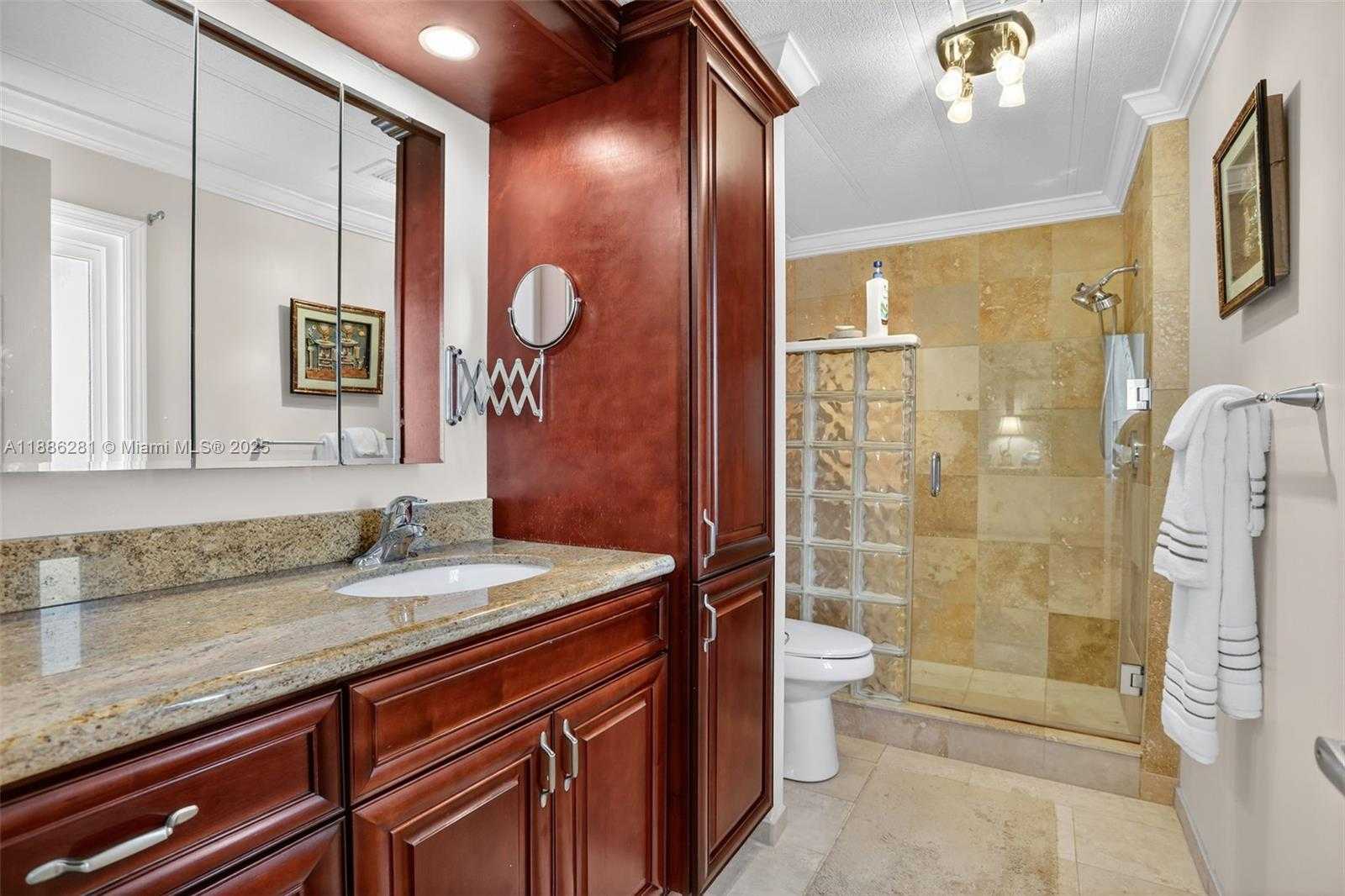 Small Image of 123 NORTH WEST 51ST CT, Deerfield Beach Number 14