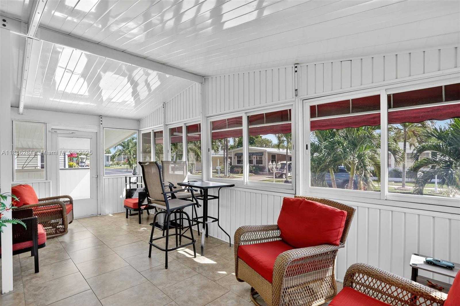 Small Image of 123 NORTH WEST 51ST CT, Deerfield Beach Number 19