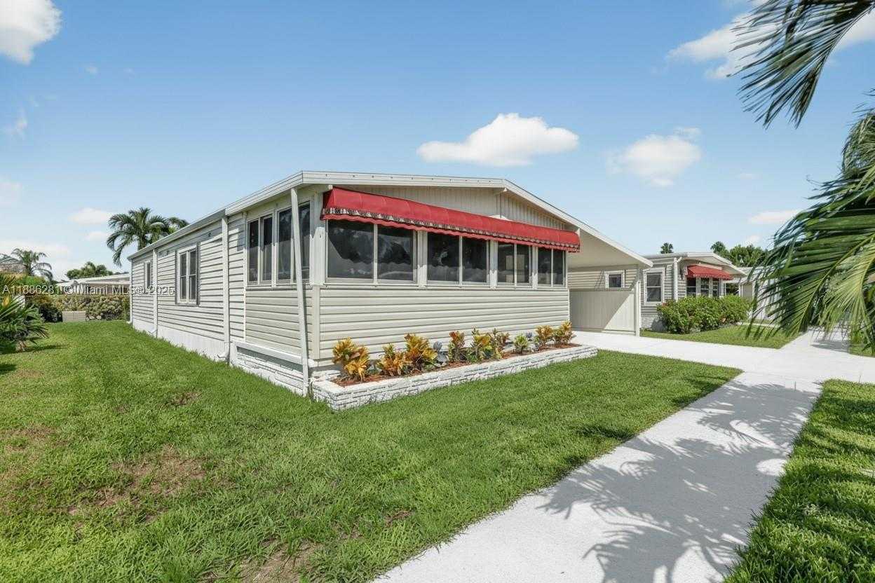 Small Image of 123 NORTH WEST 51ST CT, Deerfield Beach Number 30