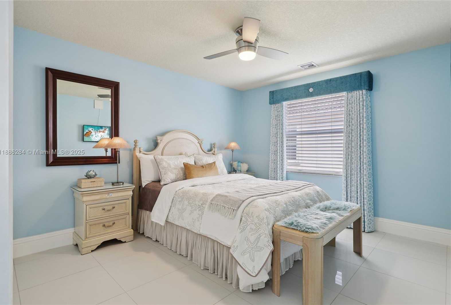 Small Image of 3921 SOUTH WEST 186TH AVE, Miramar Number 18