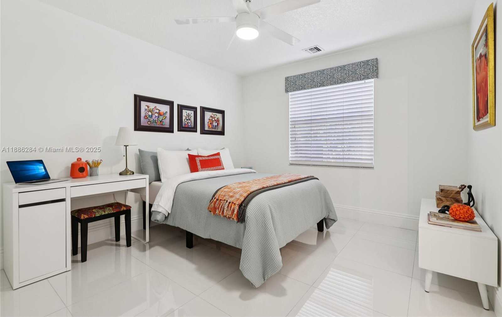 Small Image of 3921 SOUTH WEST 186TH AVE, Miramar Number 21