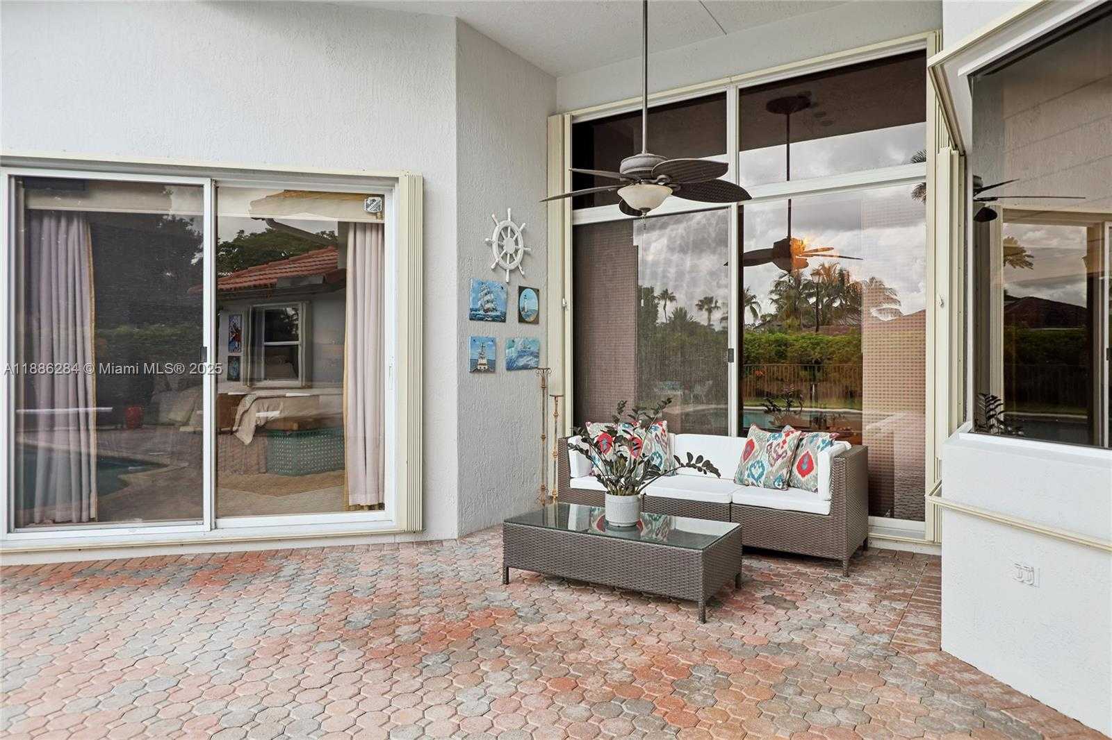 Small Image of 3921 SOUTH WEST 186TH AVE, Miramar Number 27