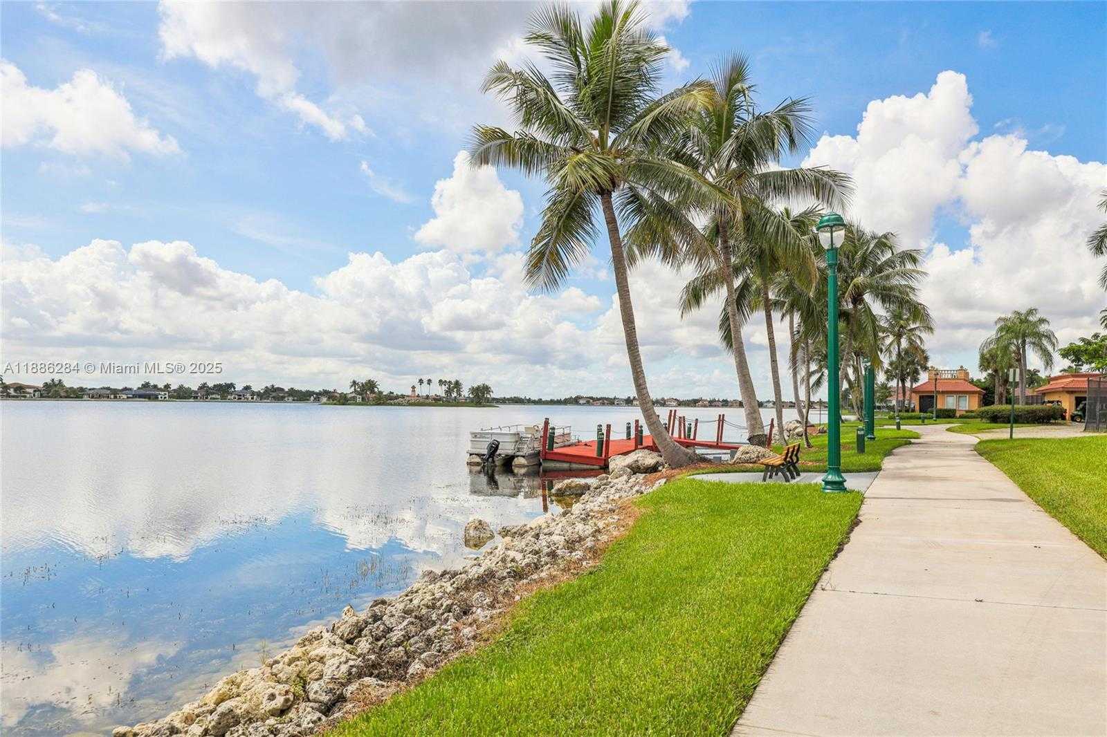 Small Image of 3921 SOUTH WEST 186TH AVE, Miramar Number 42