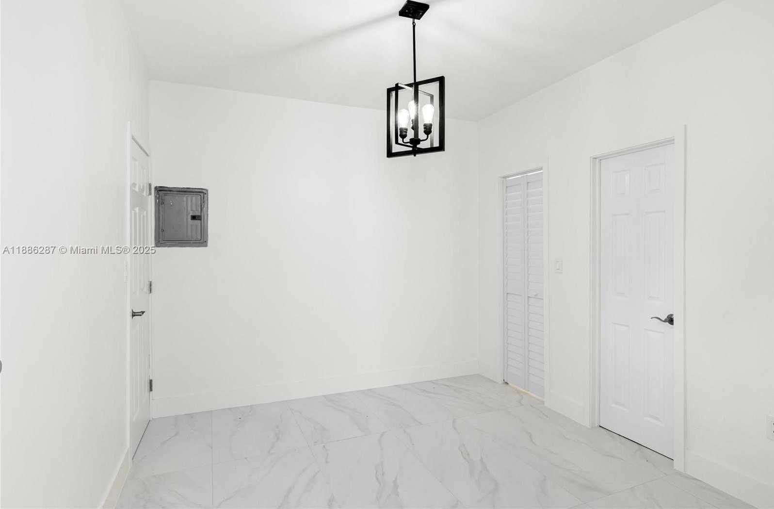 Small Image of 19221 SOUTH WEST 92ND RD, Cutler Bay Number 38