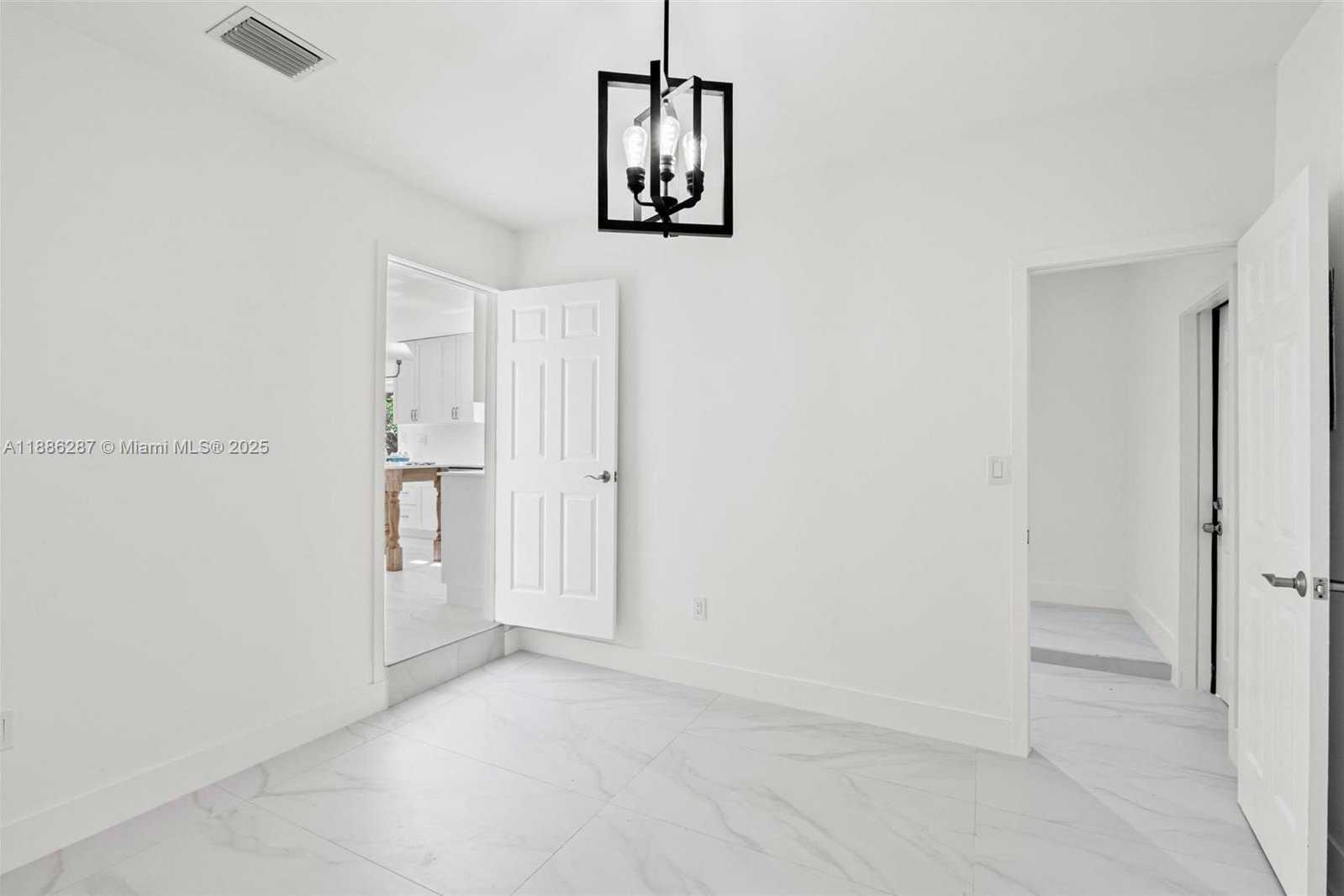 Small Image of 19221 SOUTH WEST 92ND RD, Cutler Bay Number 40