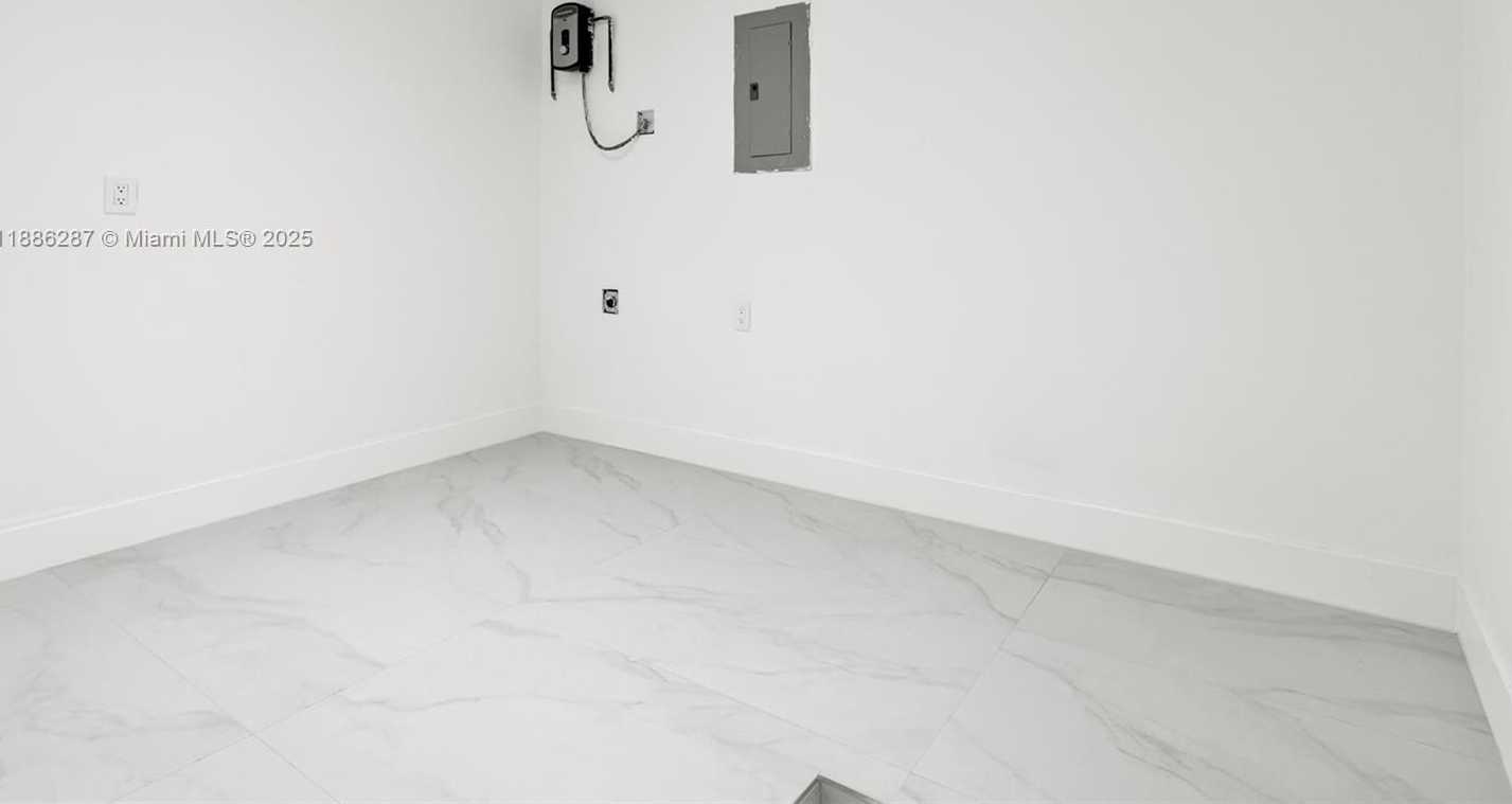 Small Image of 19221 SOUTH WEST 92ND RD, Cutler Bay Number 41