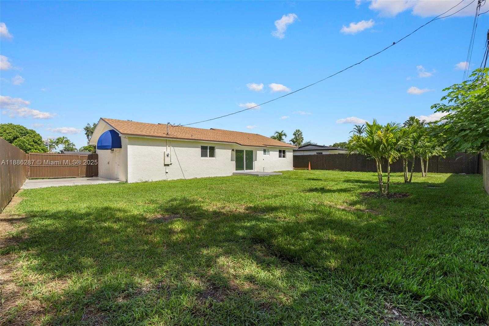 Small Image of 19221 SOUTH WEST 92ND RD, Cutler Bay Number 46