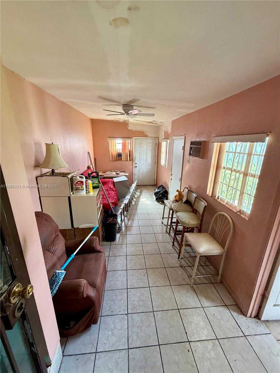 Small Image of 3561 NORTH WEST 106TH ST, Miami Number 14