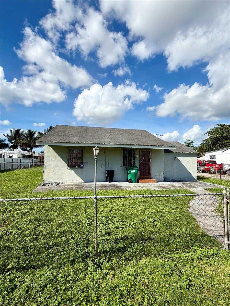 Small Image of 3561 NORTH WEST 106TH ST, Miami Number 8