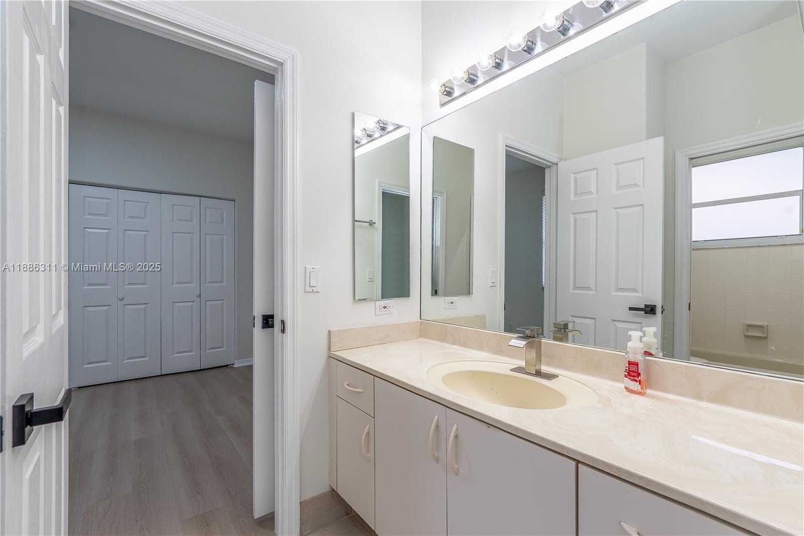 Small Image of 12814 NORTH WEST 20TH ST, Pembroke Pines Number 20