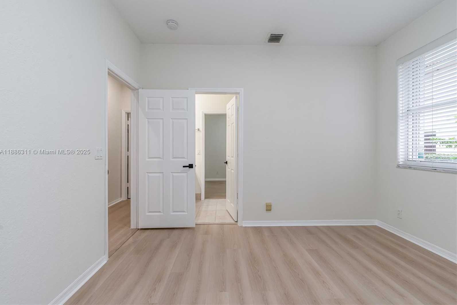 Small Image of 12814 NORTH WEST 20TH ST, Pembroke Pines Number 21