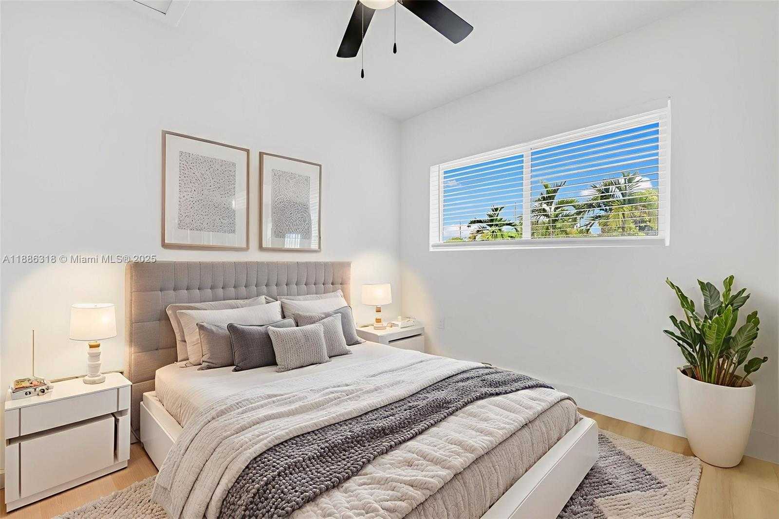 Small Image of 924 WEST 28TH ST, Hialeah Number 25
