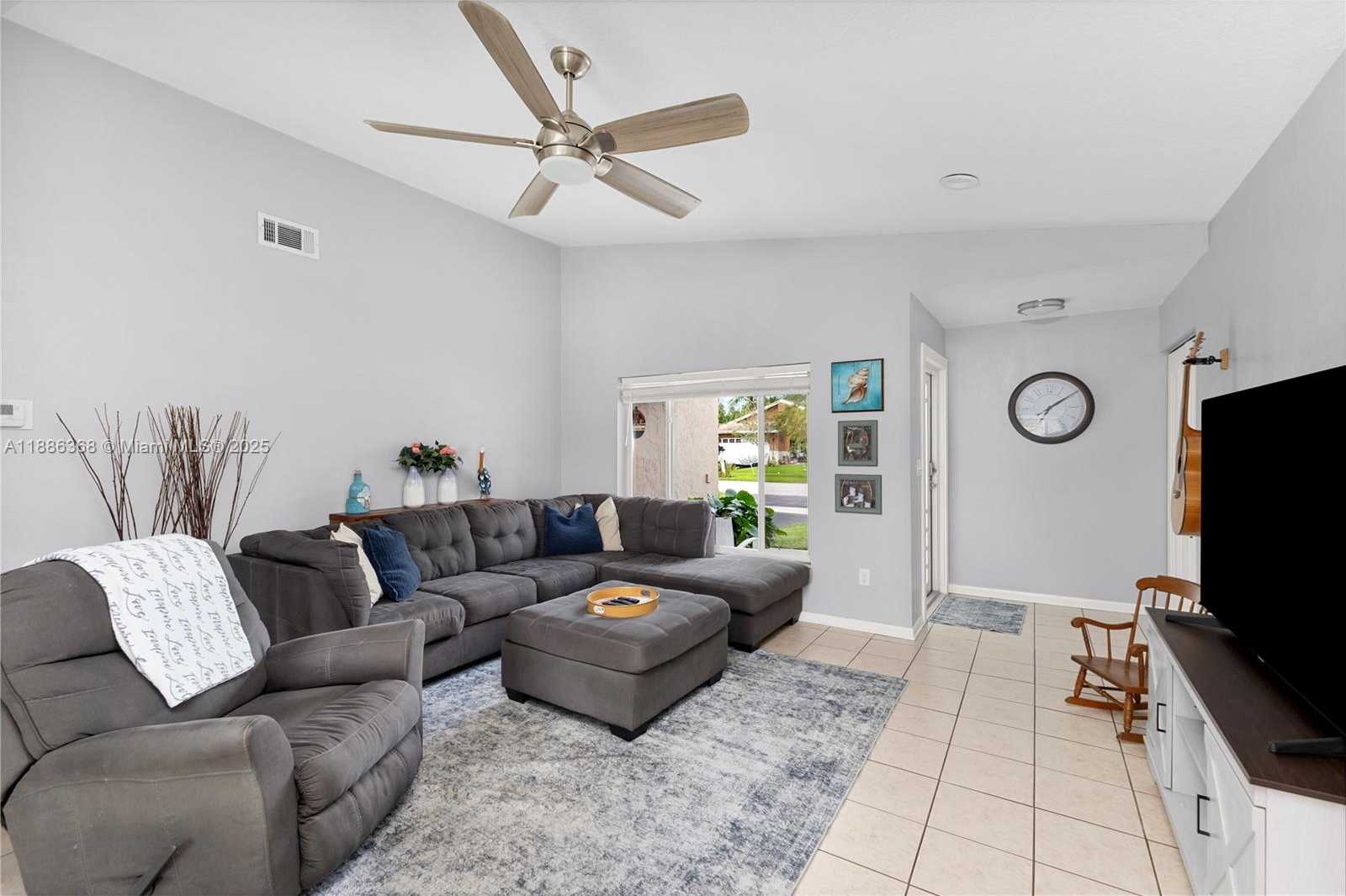 Small Image of 11656 SOUTH WEST 50TH CT, Cooper City Number 10