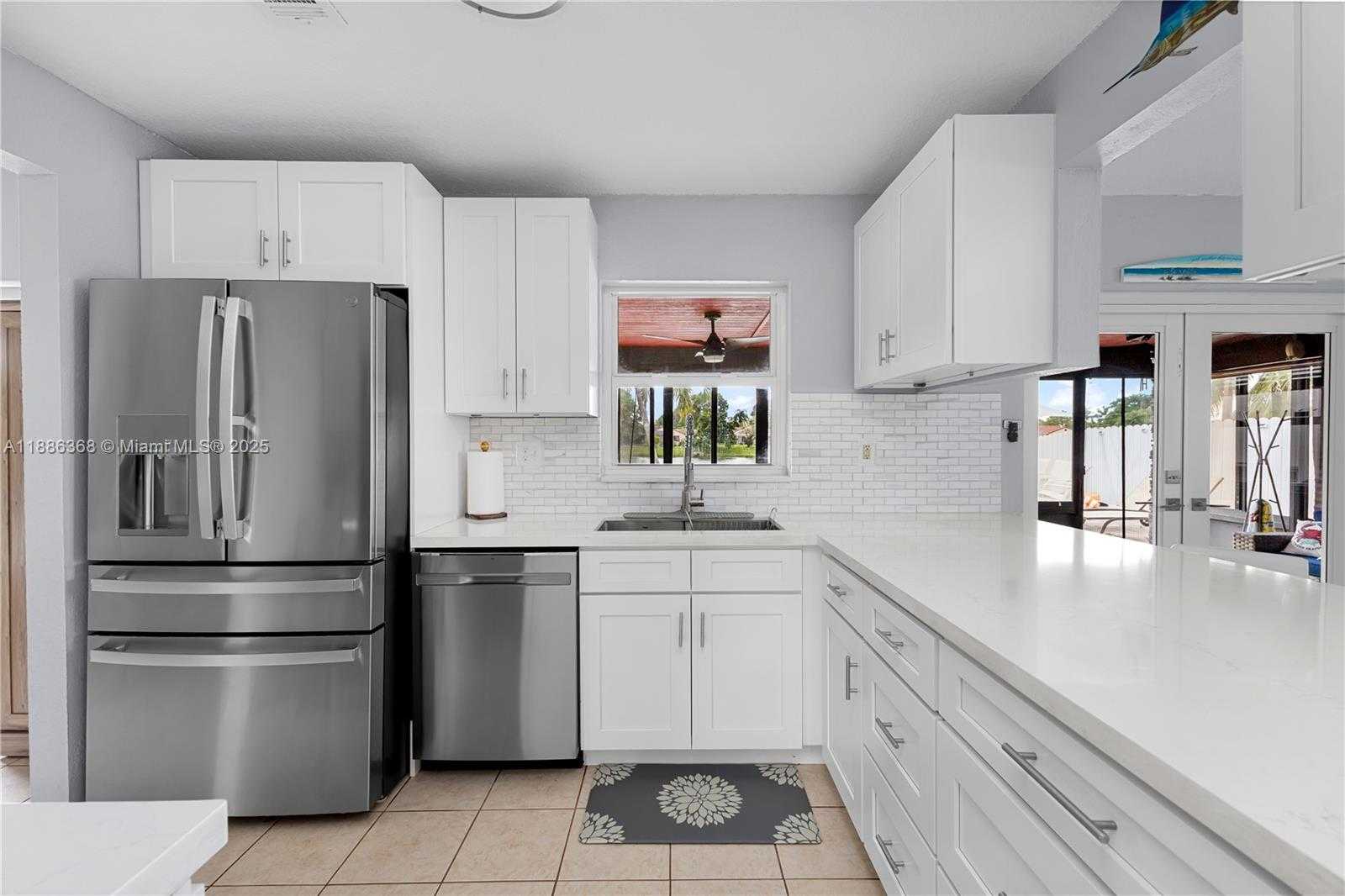 Small Image of 11656 SOUTH WEST 50TH CT, Cooper City Number 15