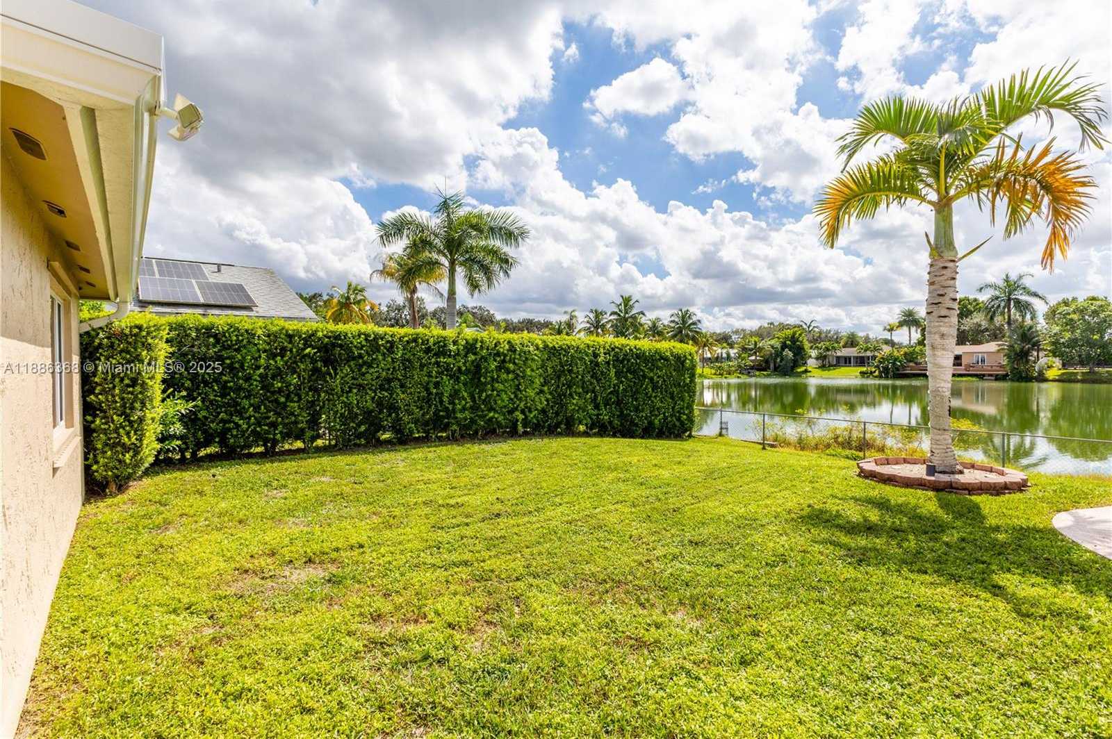 Small Image of 11656 SOUTH WEST 50TH CT, Cooper City Number 40
