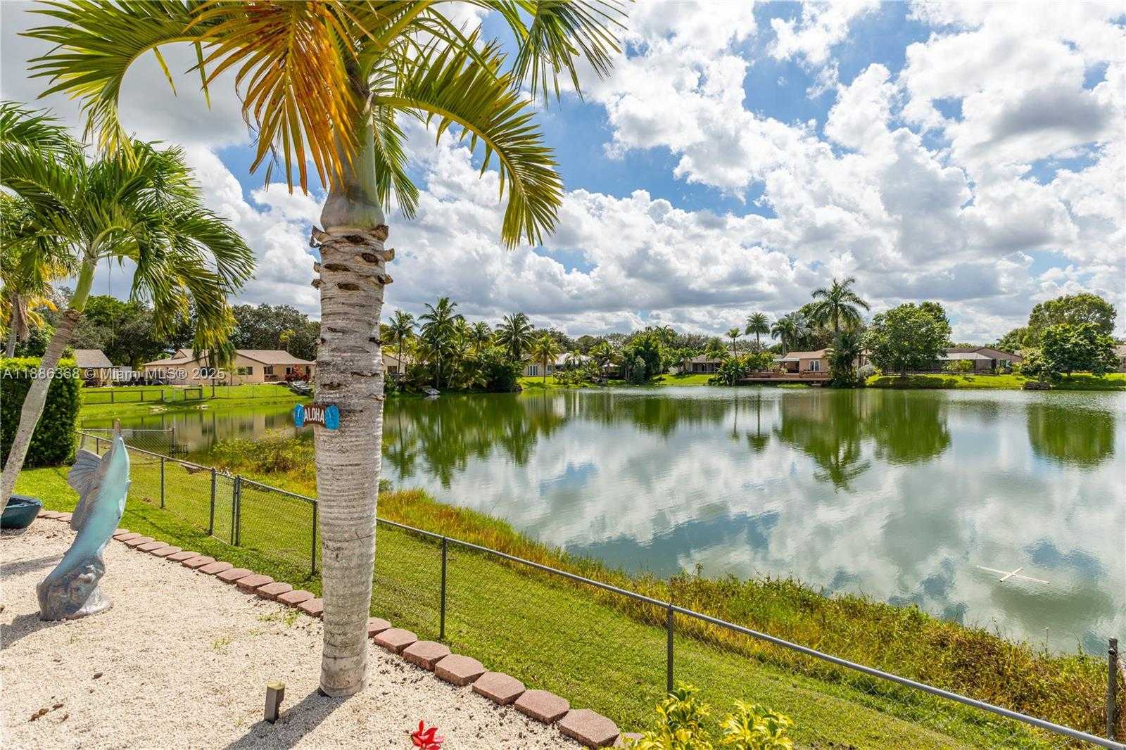 Small Image of 11656 SOUTH WEST 50TH CT, Cooper City Number 42