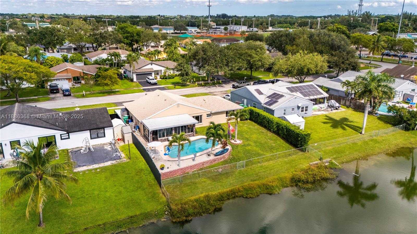 Small Image of 11656 SOUTH WEST 50TH CT, Cooper City Number 50