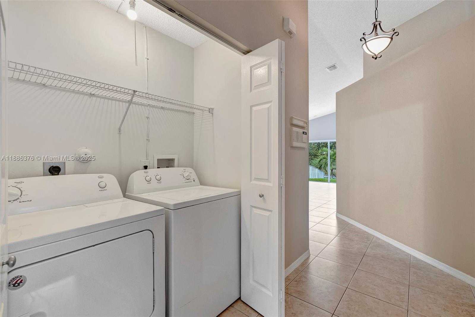 Small Image of 16249 NORTH WEST 24TH ST, Pembroke Pines Number 15