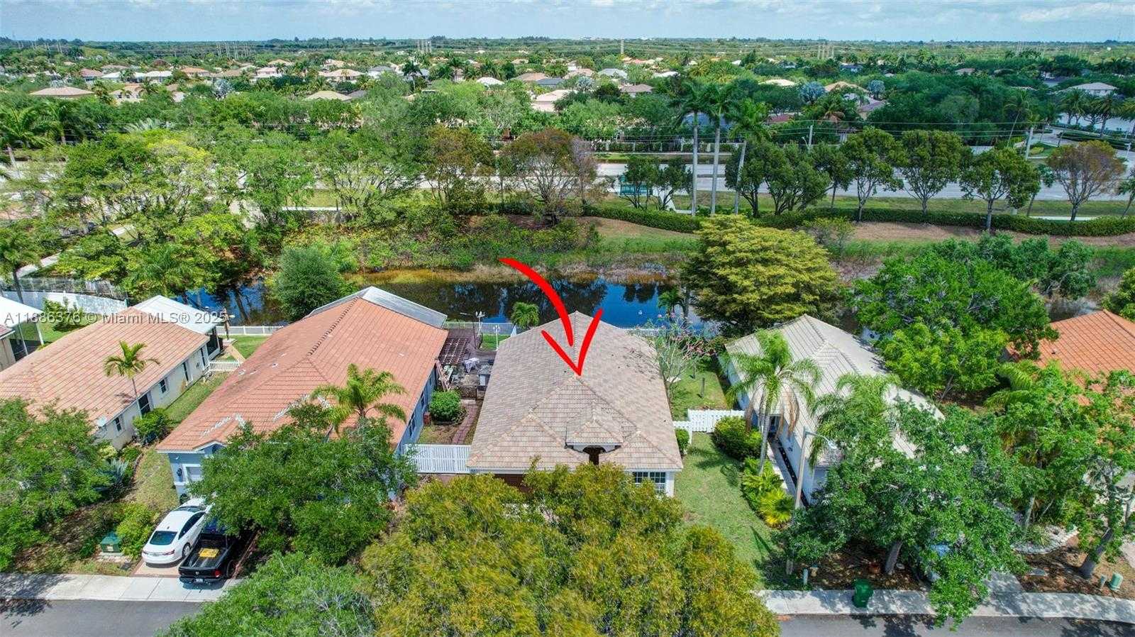 Small Image of 16249 NORTH WEST 24TH ST, Pembroke Pines Number 31