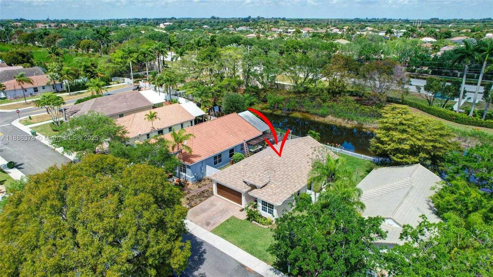 Small Image of 16249 NORTH WEST 24TH ST, Pembroke Pines Number 32