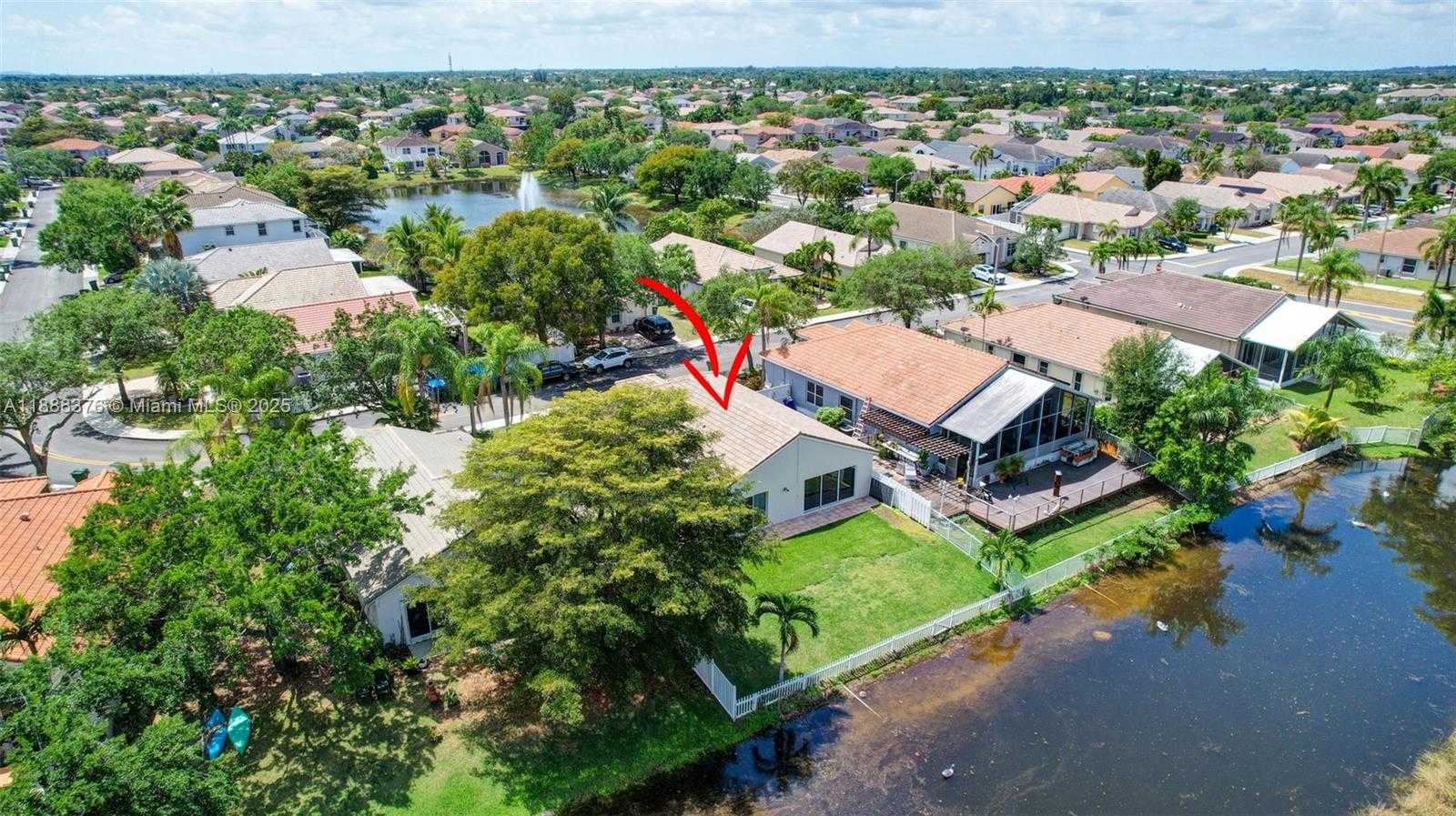Small Image of 16249 NORTH WEST 24TH ST, Pembroke Pines Number 34