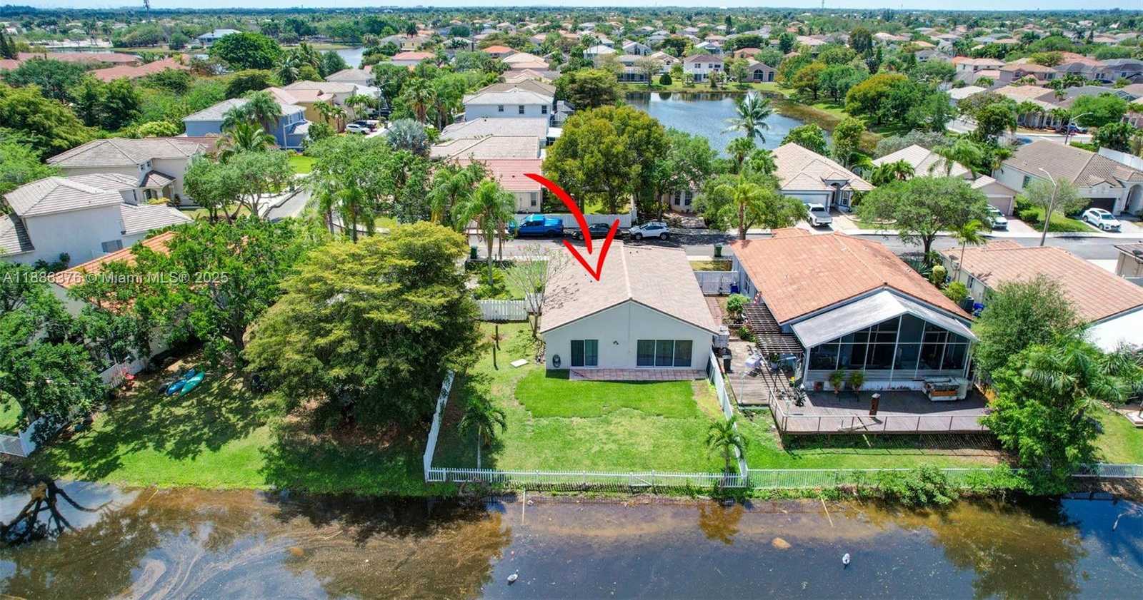 Small Image of 16249 NORTH WEST 24TH ST, Pembroke Pines Number 35