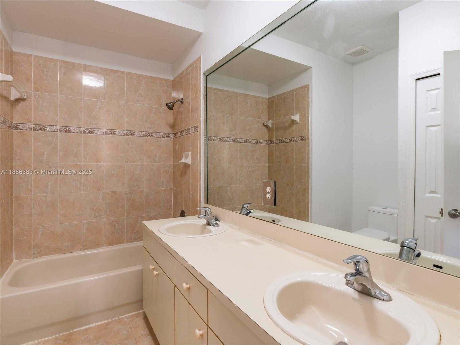 Small Image of 13761 SOUTH WEST 274TH TER, Homestead Number 25