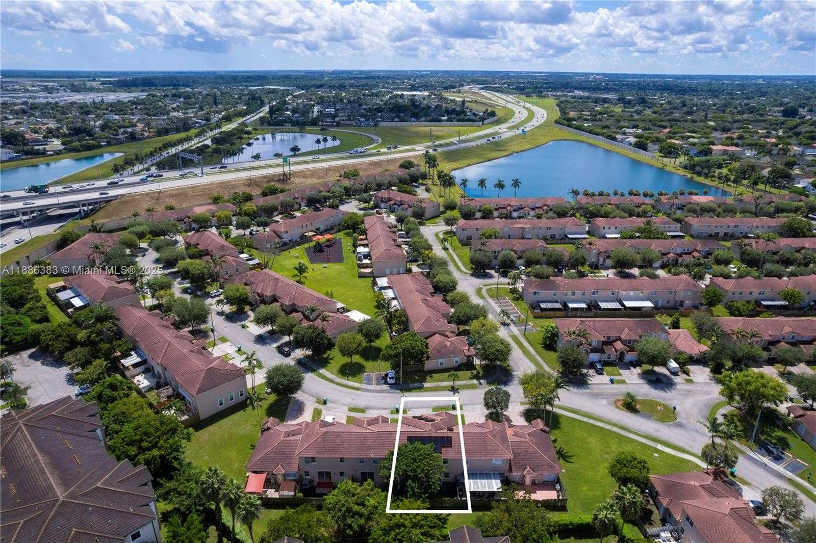 Small Image of 13761 SOUTH WEST 274TH TER, Homestead Number 3