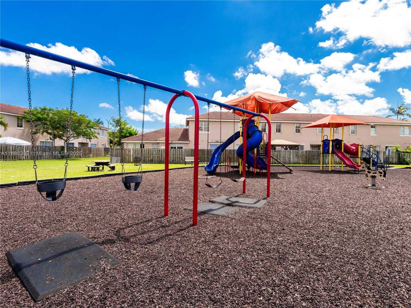 Small Image of 13761 SOUTH WEST 274TH TER, Homestead Number 36