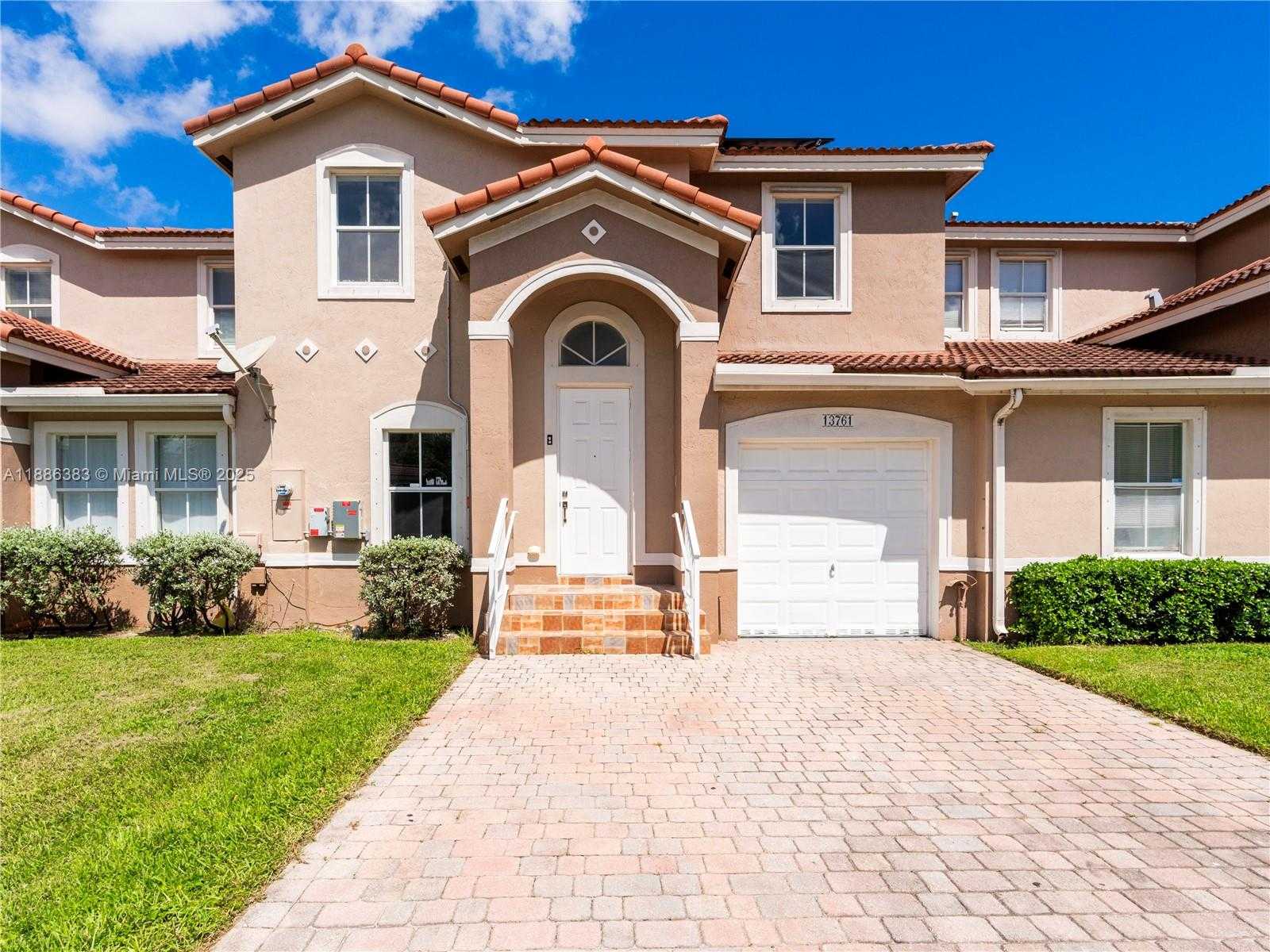 Small Image of 13761 SOUTH WEST 274TH TER, Homestead Number 7