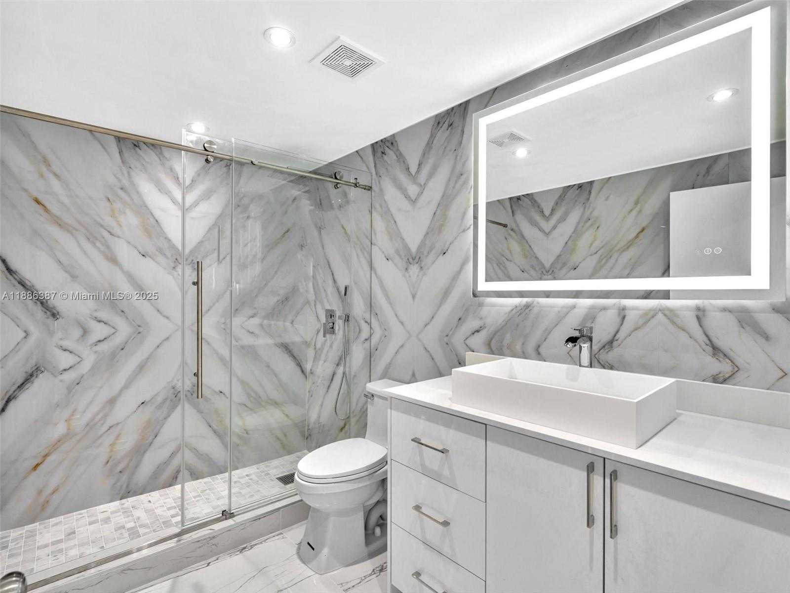 Small Image of 823 SOUTH WEST 27TH ST, Fort Lauderdale Number 9