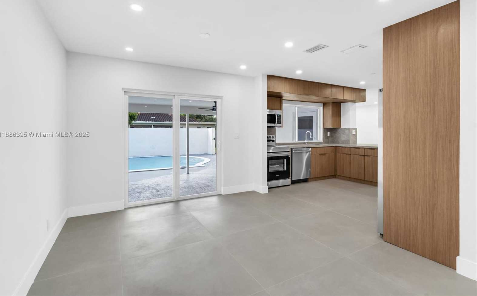 Small Image of 5360 SOUTH WEST 9TH ST, Plantation Number 13