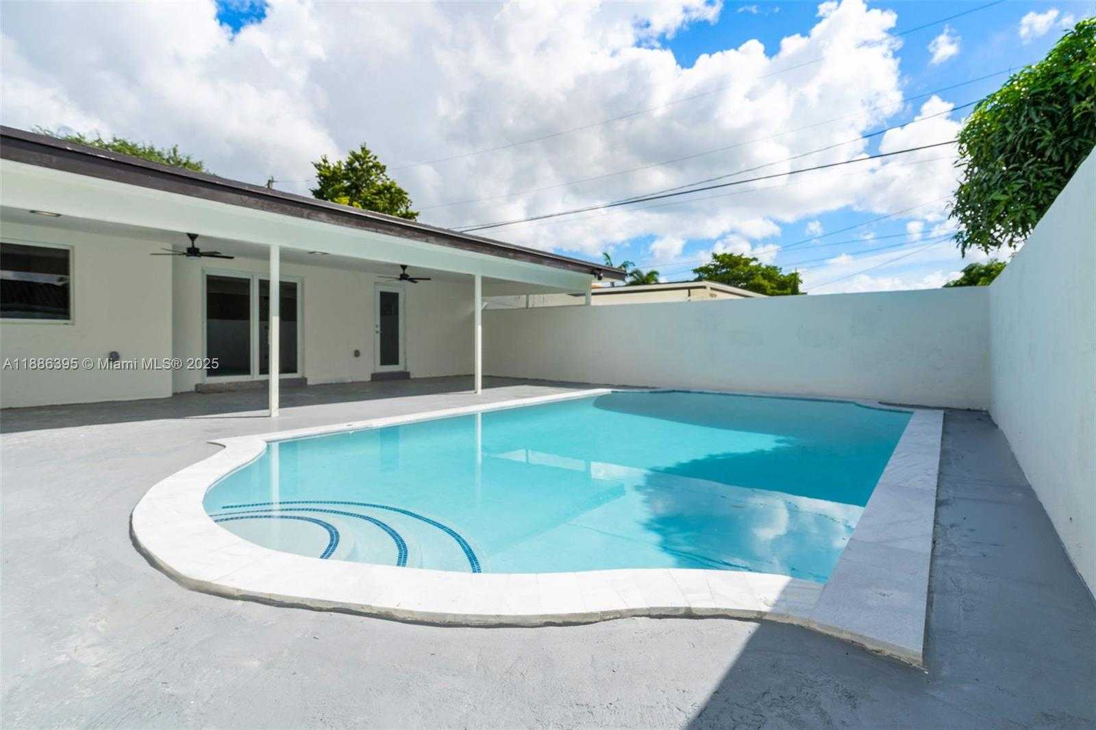 Small Image of 5360 SOUTH WEST 9TH ST, Plantation Number 42
