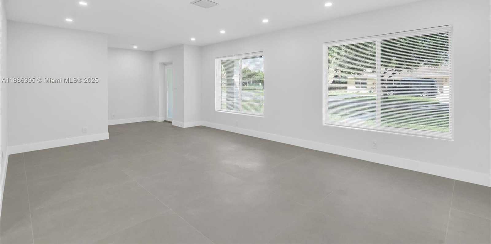 Small Image of 5360 SOUTH WEST 9TH ST, Plantation Number 9