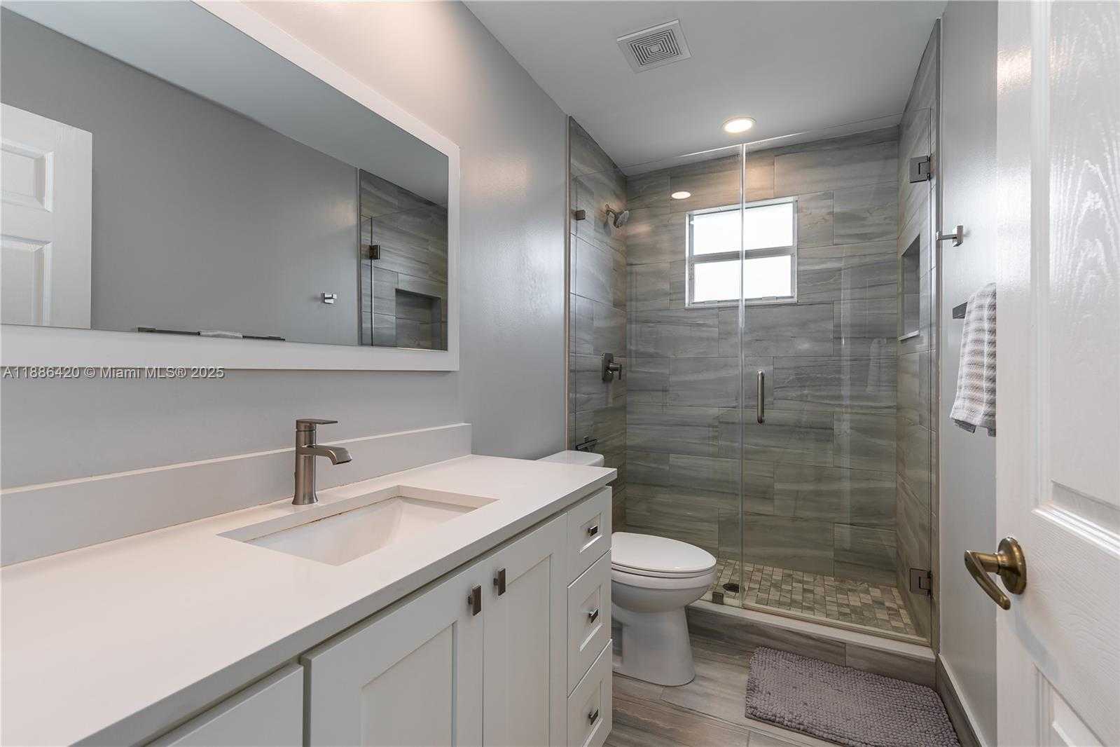 Small Image of 14267 NORTH WEST 21ST ST, Pembroke Pines Number 21