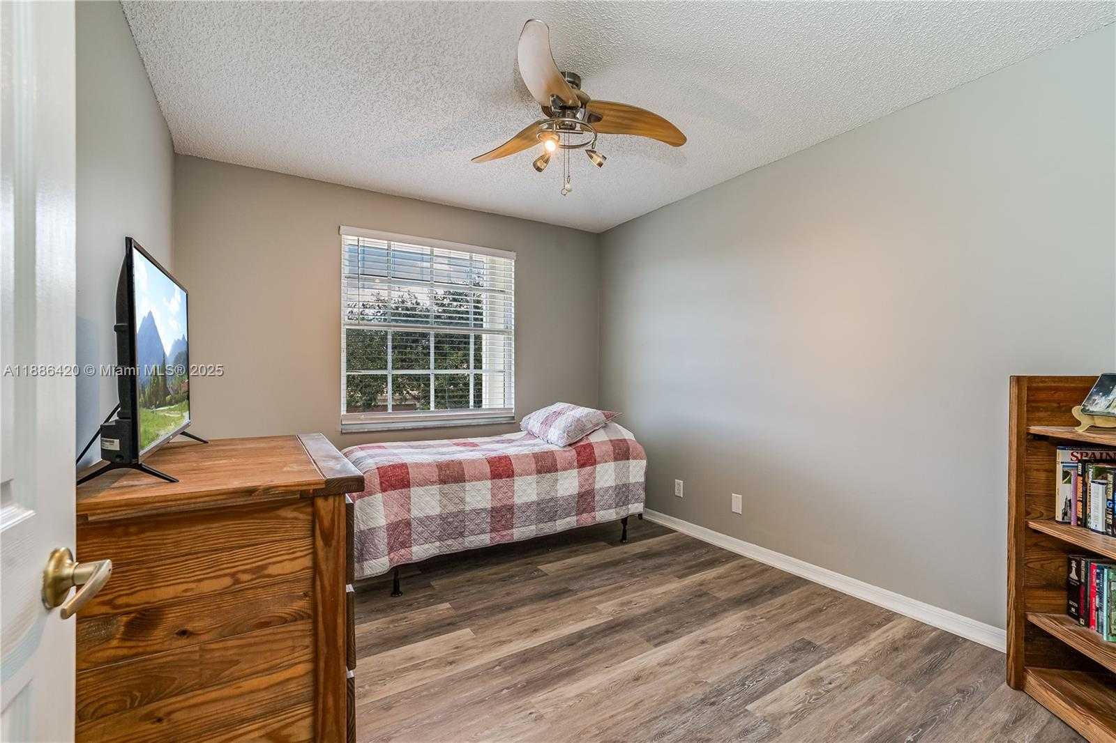 Small Image of 14267 NORTH WEST 21ST ST, Pembroke Pines Number 23