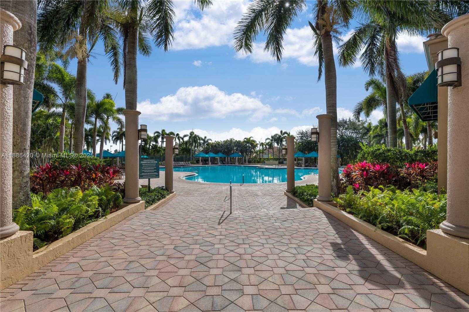 Small Image of 14267 NORTH WEST 21ST ST, Pembroke Pines Number 32