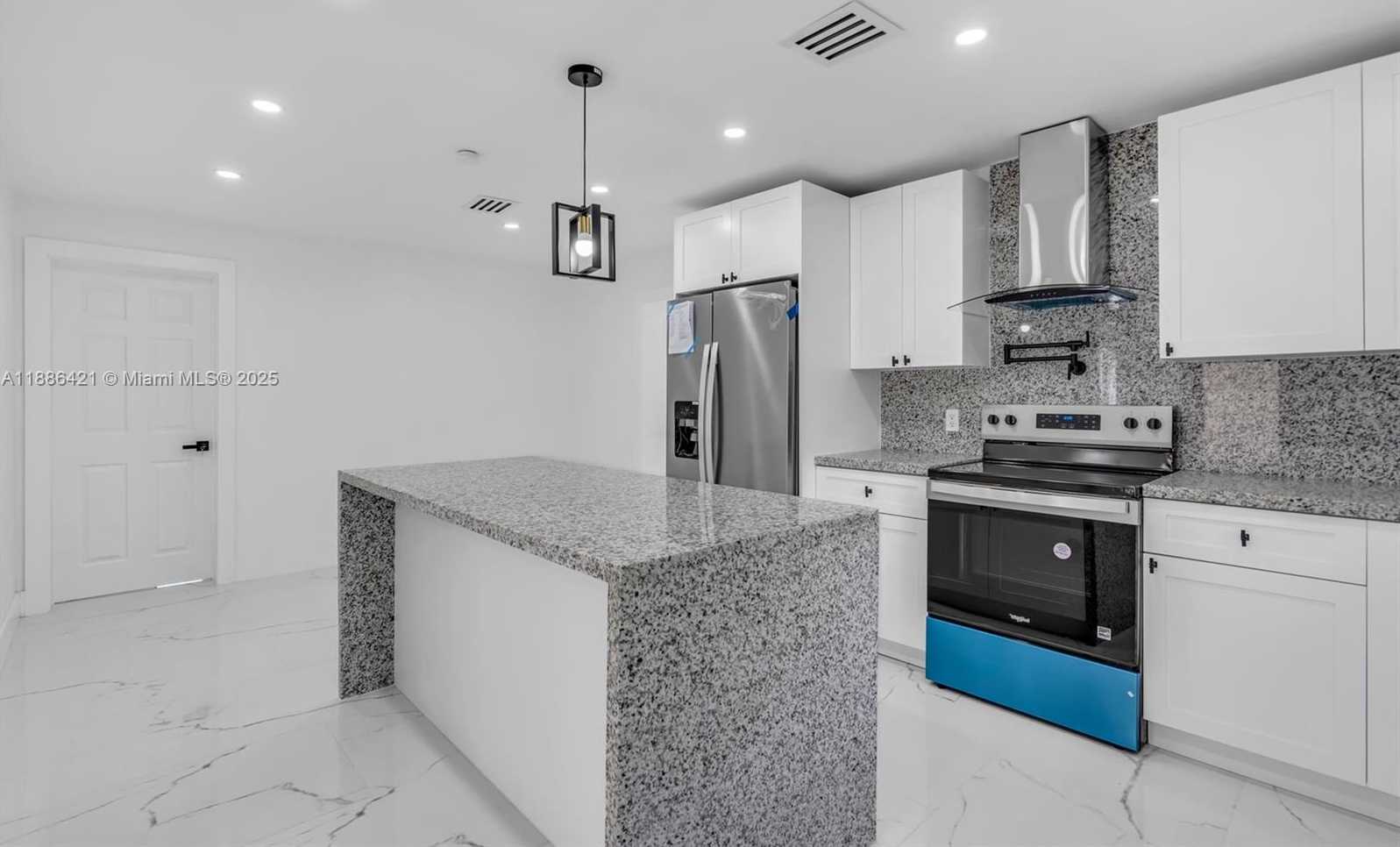 Small Image of 533 EAST 61ST ST, Hialeah Number 11