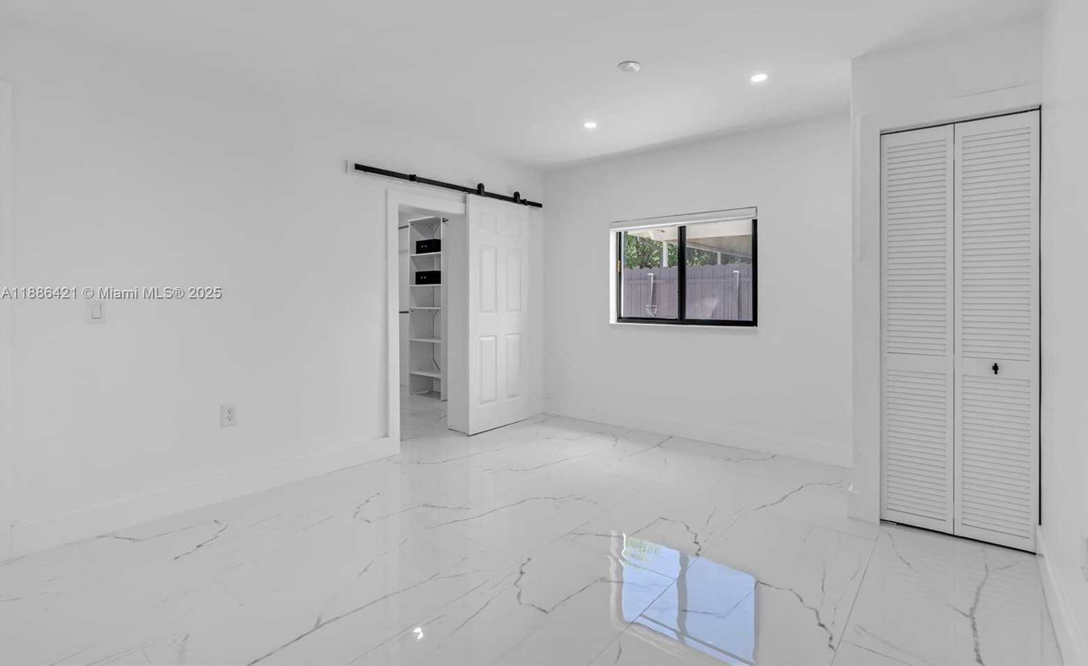 Small Image of 533 EAST 61ST ST, Hialeah Number 15