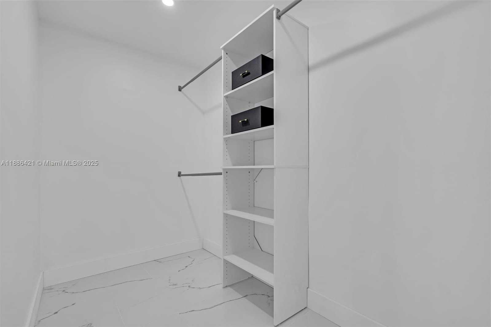 Small Image of 533 EAST 61ST ST, Hialeah Number 19