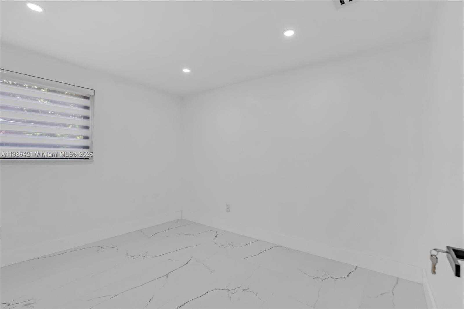 Small Image of 533 EAST 61ST ST, Hialeah Number 22