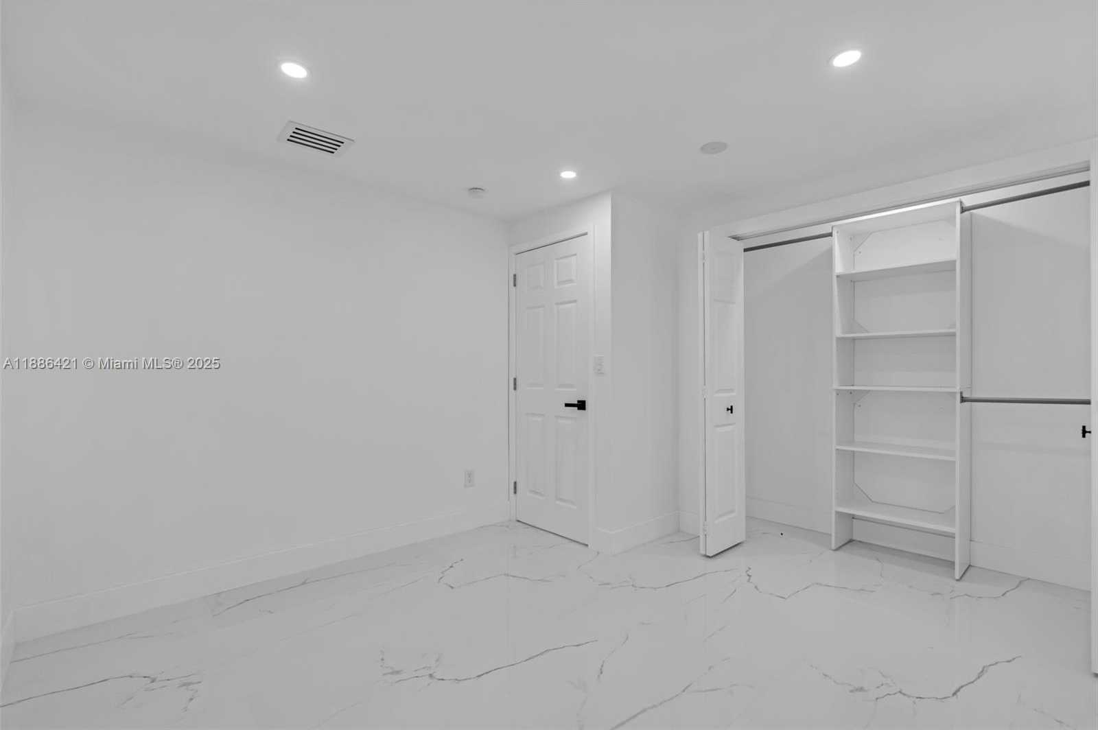 Small Image of 533 EAST 61ST ST, Hialeah Number 23