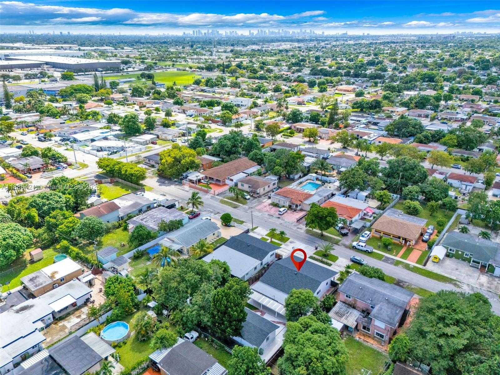 Small Image of 533 EAST 61ST ST, Hialeah Number 43