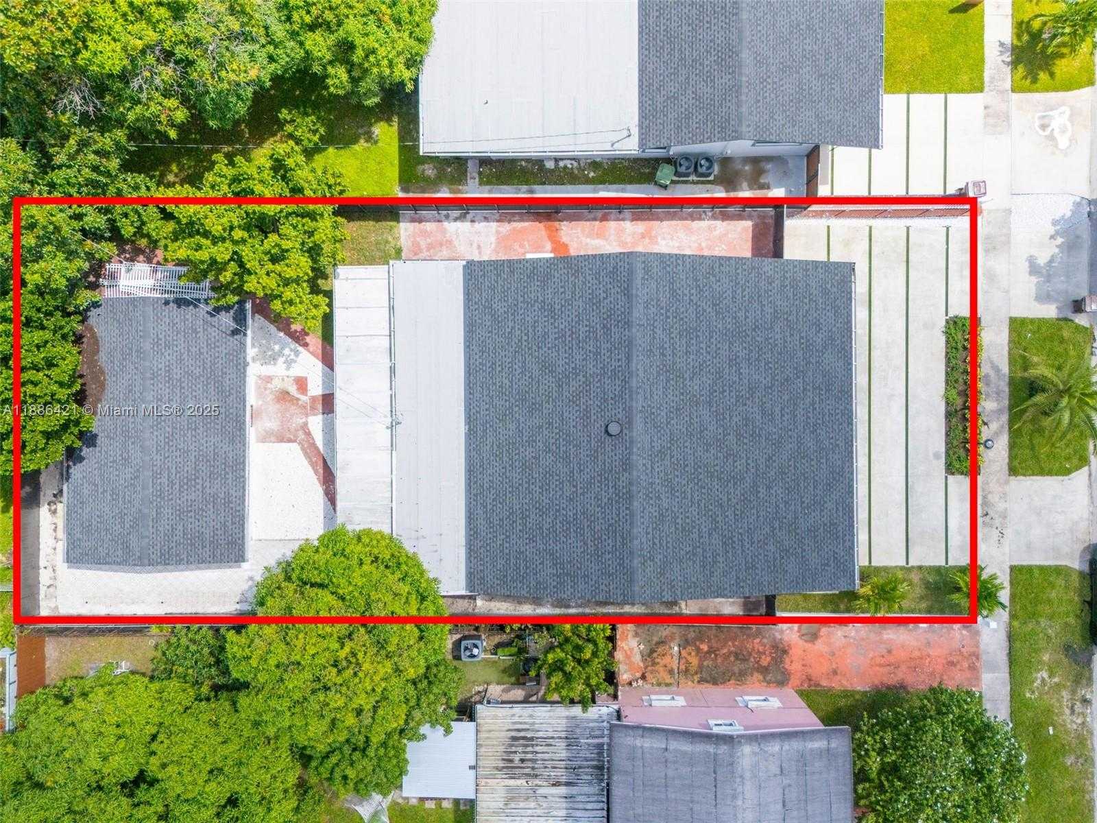 Small Image of 533 EAST 61ST ST, Hialeah Number 46