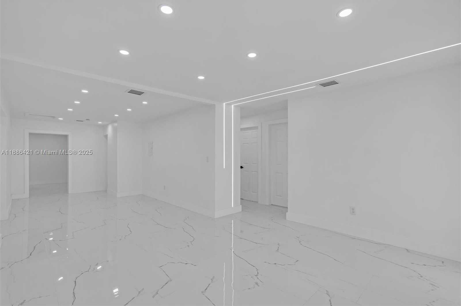 Small Image of 533 EAST 61ST ST, Hialeah Number 5
