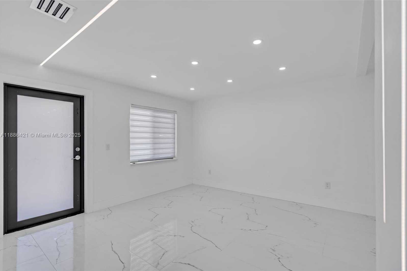 Small Image of 533 EAST 61ST ST, Hialeah Number 6