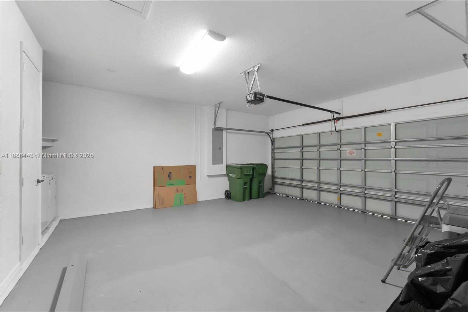 Small Image of 143 SOUTH EAST 22ND TER, Homestead Number 20