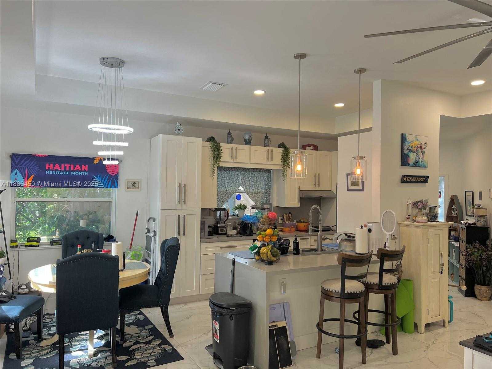 Small Image of 8320 SOUTH WEST 12TH ST, Pembroke Pines Number 11