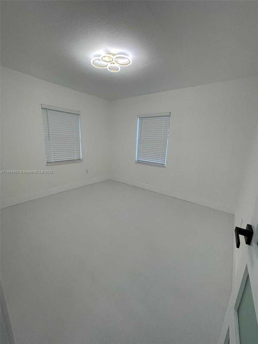 Small Image of 775 NORTH WEST 142ND ST, Miami Number 14