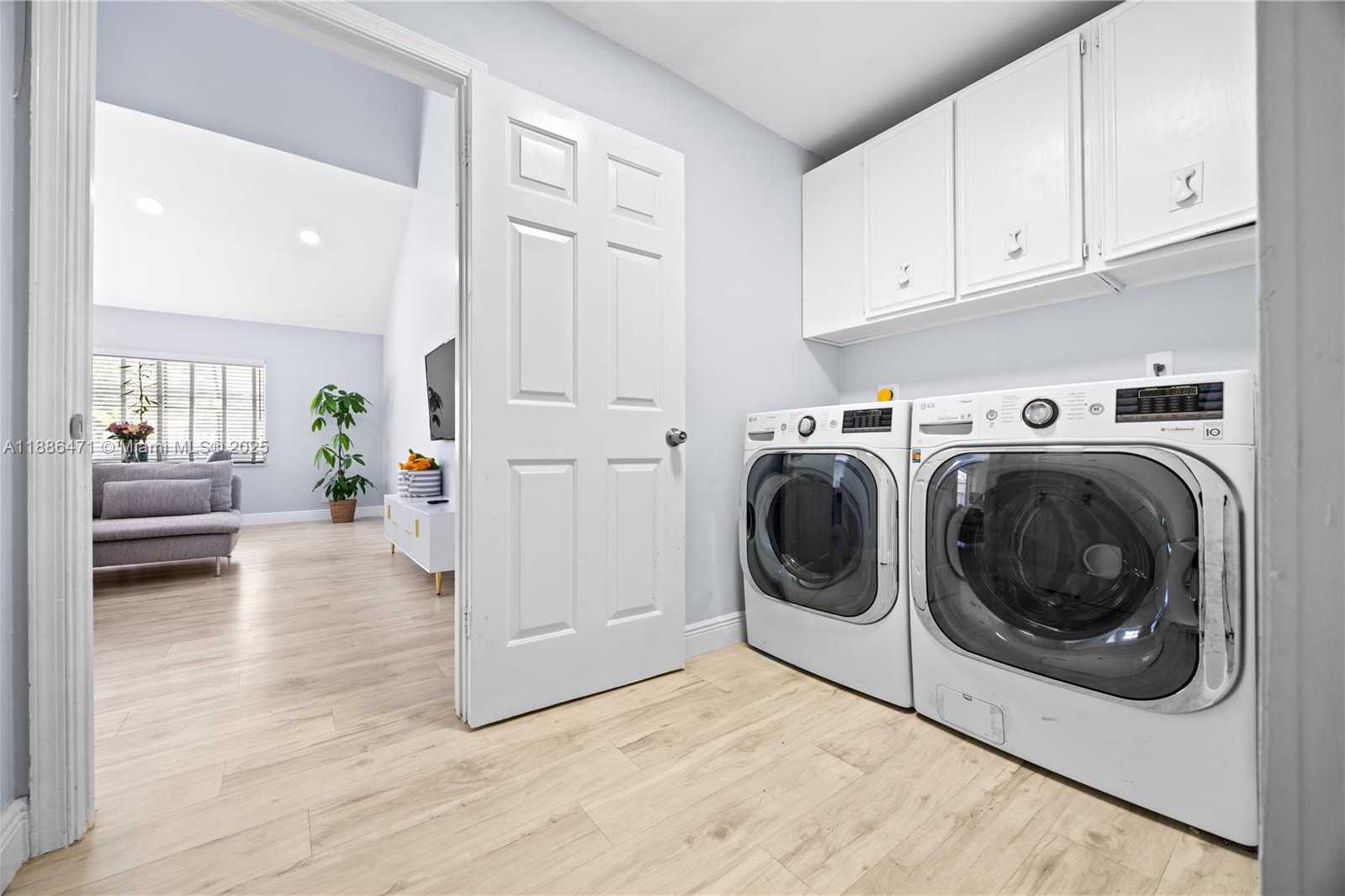 Small Image of 22341 SEA BASS DR, Boca Raton Number 21